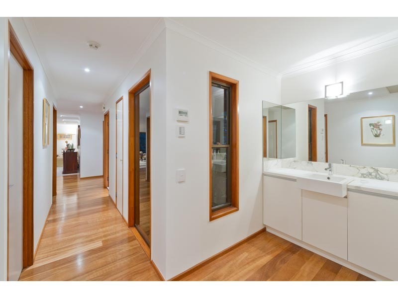 58a Finney Road, Indooroopilly QLD 4068