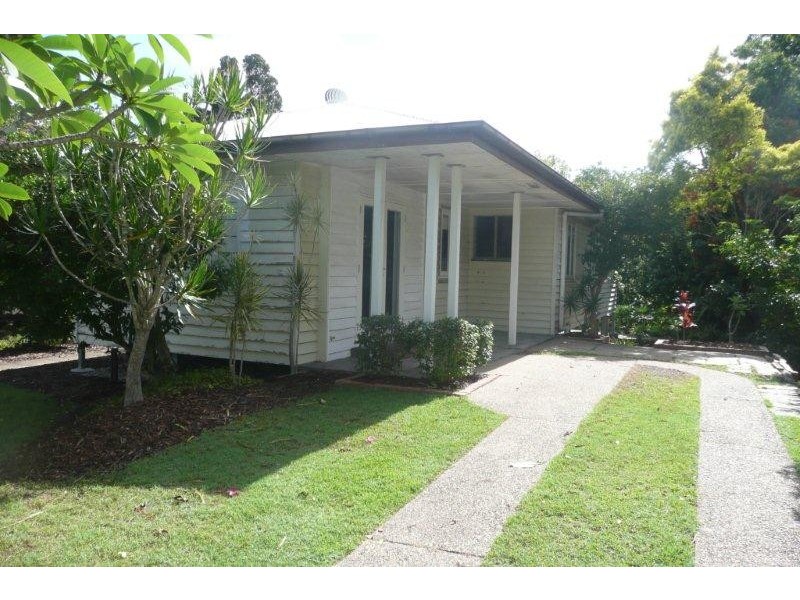 92 Taringa Parade, Indooroopilly QLD 4068