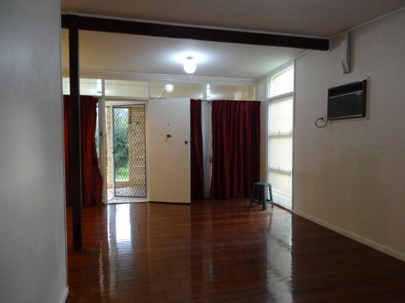 42 Alkina Street, Kenmore QLD 4069