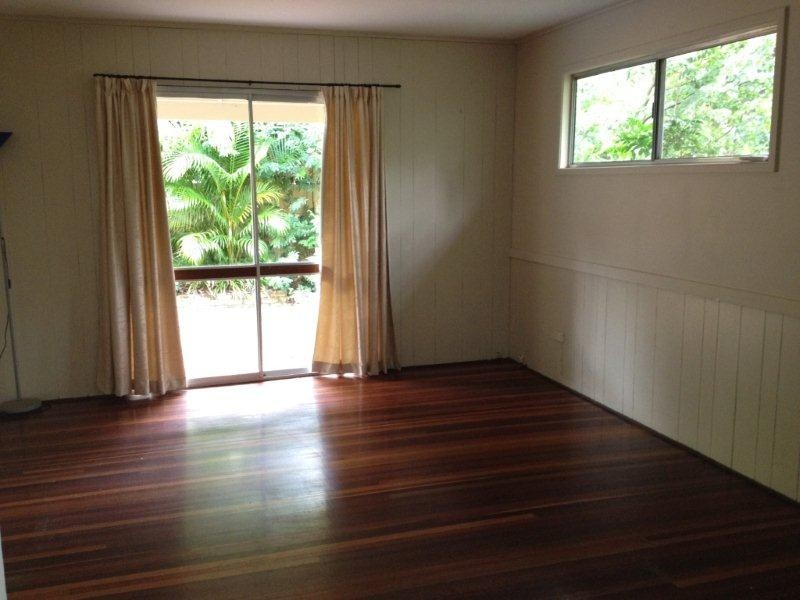 43 Newcomen Street, Indooroopilly QLD 4068
