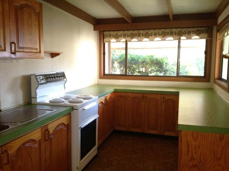 45 Burns Parade, Chapel Hill QLD 4069