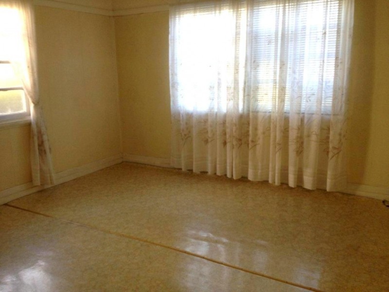 45 Burns Parade, Chapel Hill QLD 4069