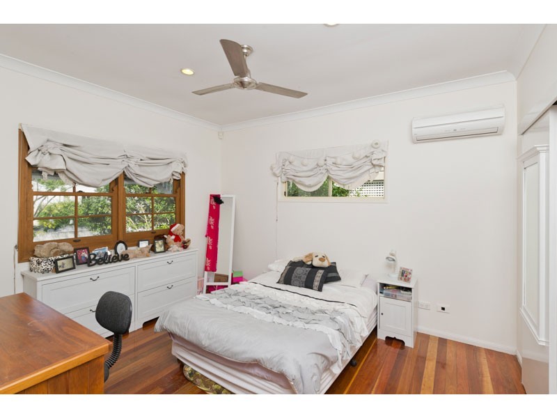 152 Witton Road, Indooroopilly QLD 4068