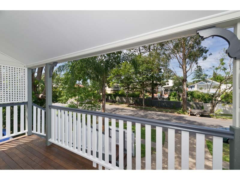 152 Witton Road, Indooroopilly QLD 4068