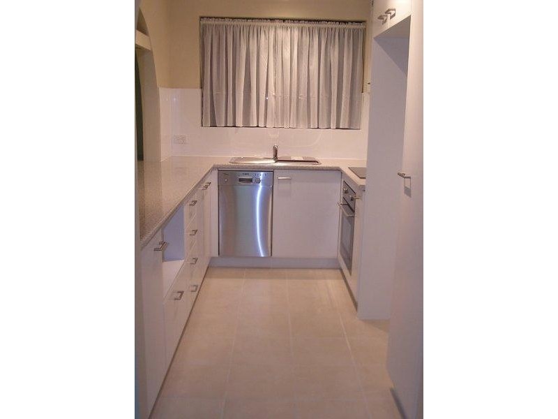 4/58 Waverley Road, Taringa QLD 4068