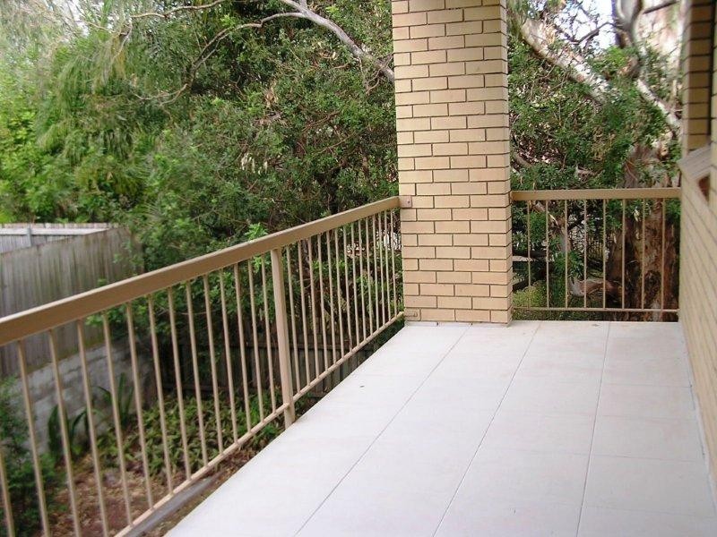 4/58 Waverley Road, Taringa QLD 4068