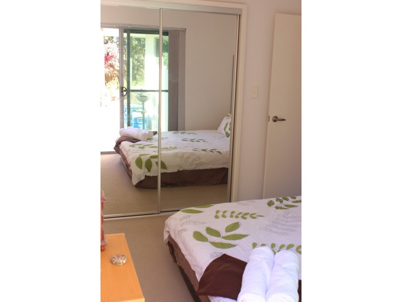 4/51 Lambert Road, Indooroopilly QLD 4068