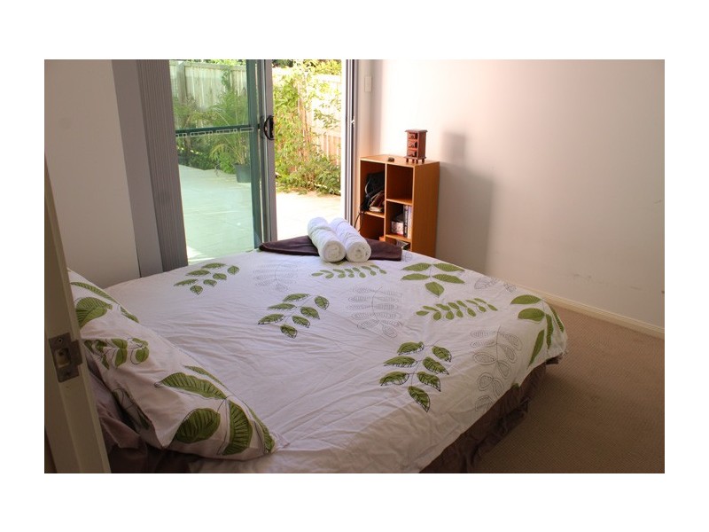 4/51 Lambert Road, Indooroopilly QLD 4068