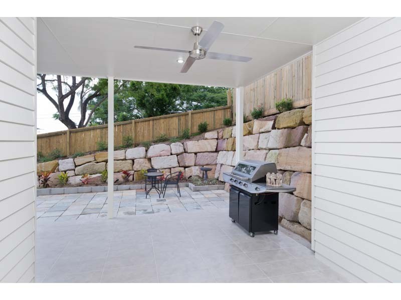 10 Rennie Street, Indooroopilly QLD 4068