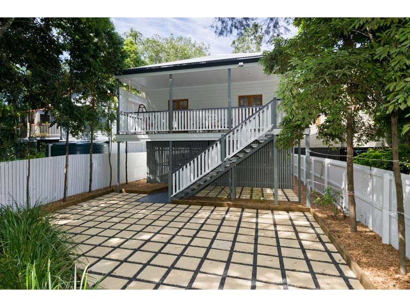 152 Witton Road, Indooroopilly QLD 4068