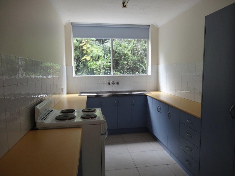2/12 York Street, Indooroopilly QLD 4068