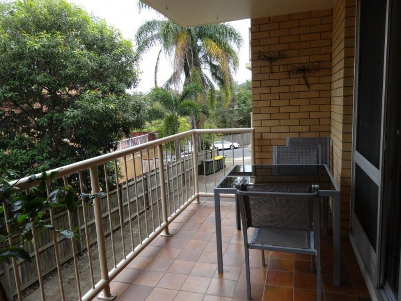 2/12 York Street, Indooroopilly QLD 4068