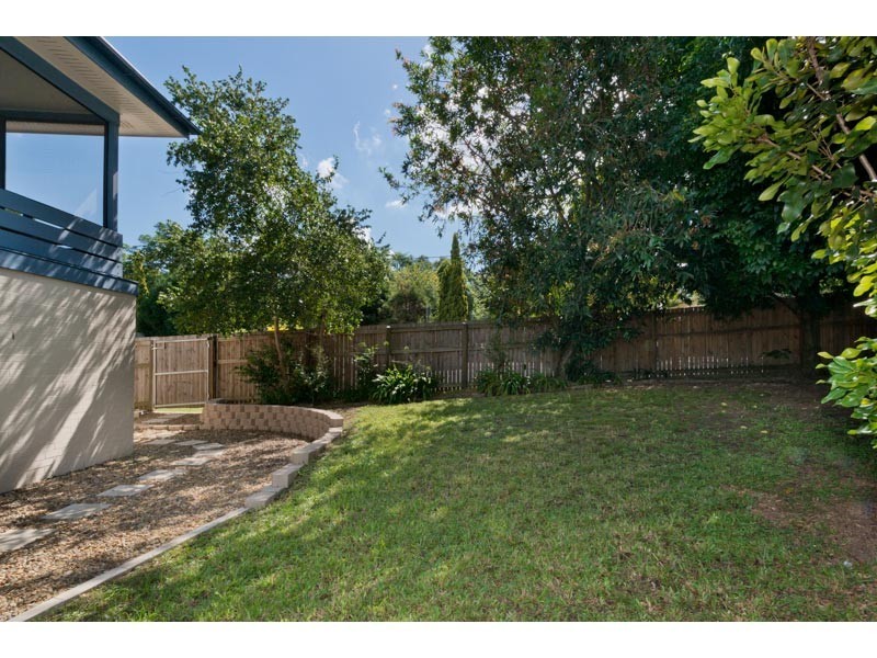 3 Twigg Street, Indooroopilly QLD 4068