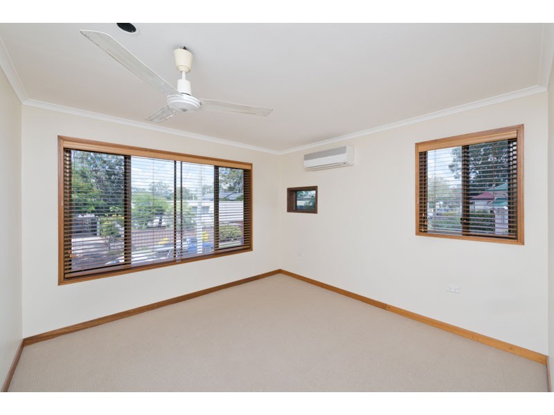 3 Twigg Street, Indooroopilly QLD 4068