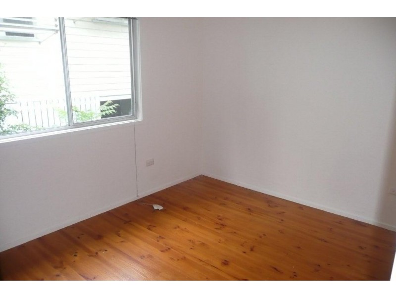 17 Noreen Street, Chapel Hill QLD 4069