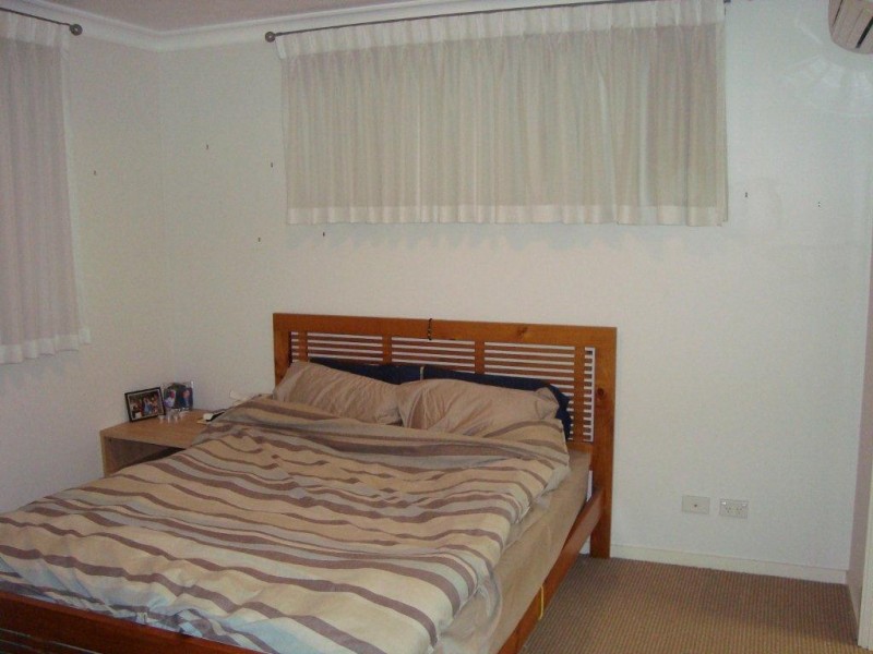 18/16 Grosvenor Road, Indooroopilly QLD 4068