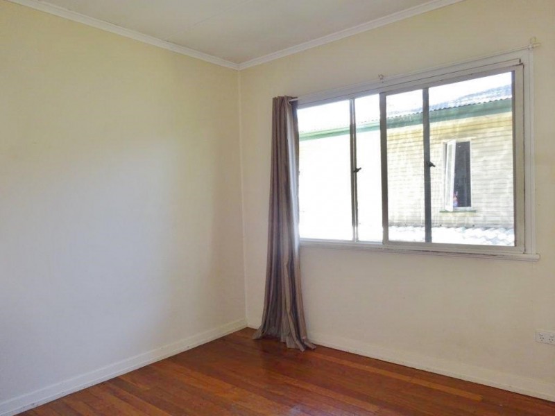 35 Disraeli Street, Indooroopilly QLD 4068