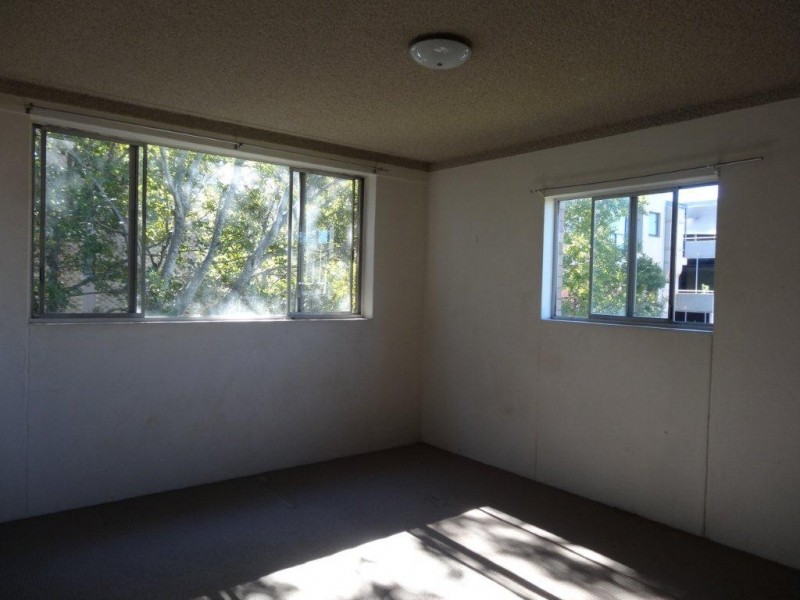 4/12 Foxton Street, Indooroopilly QLD 4068