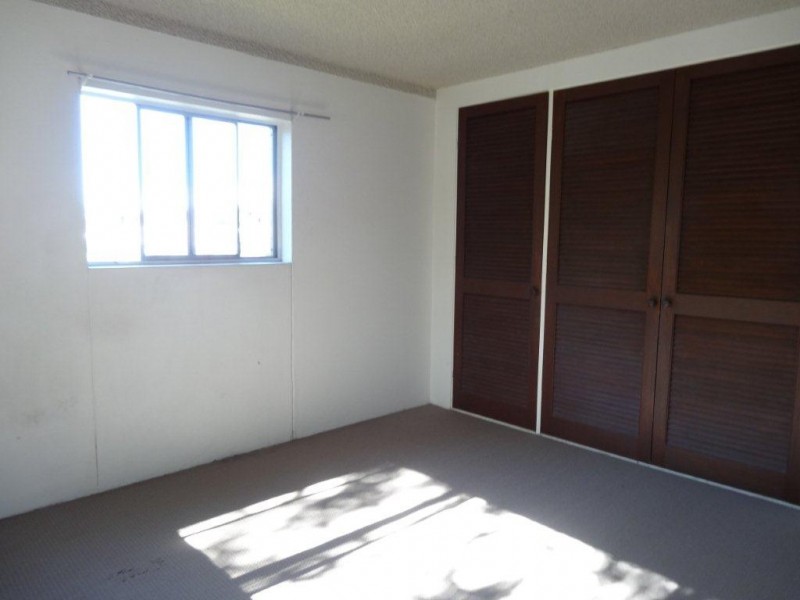 4/12 Foxton Street, Indooroopilly QLD 4068