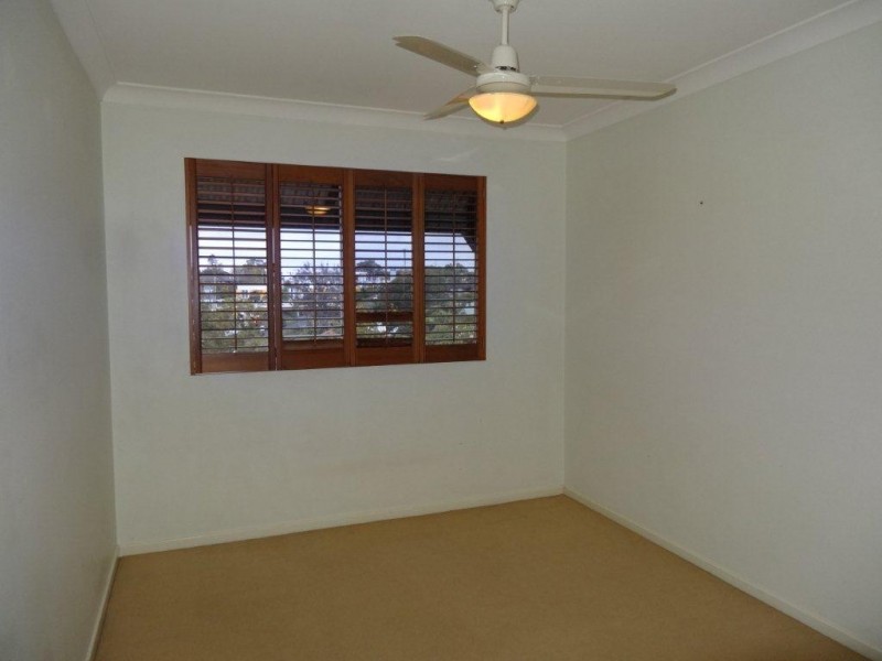 82 Manchester Terrace, Indooroopilly QLD 4068