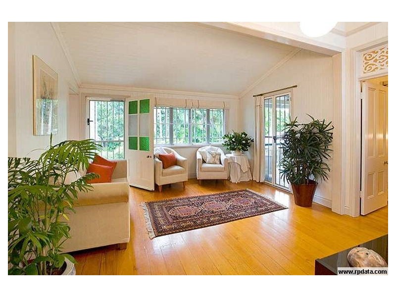 94 Laurel Avenue, Chelmer QLD 4068