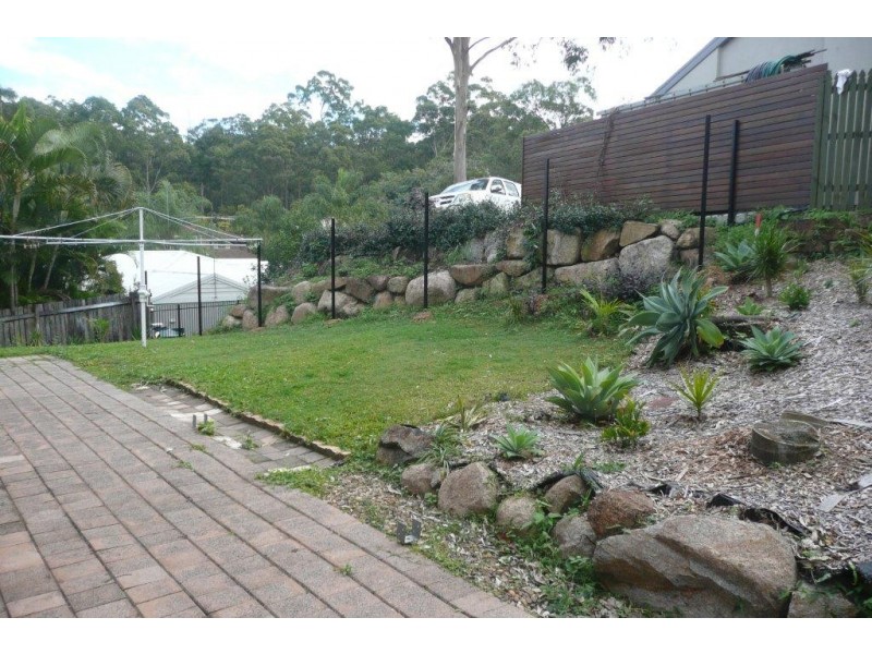 98 Carinya Street, Indooroopilly QLD 4068