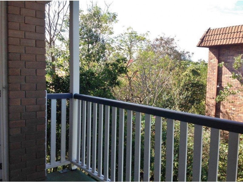 4/39 Waverley Road, Taringa QLD 4068