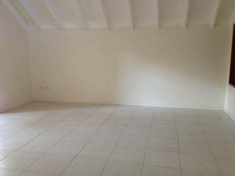 9 Staaten Street, Chapel Hill QLD 4069