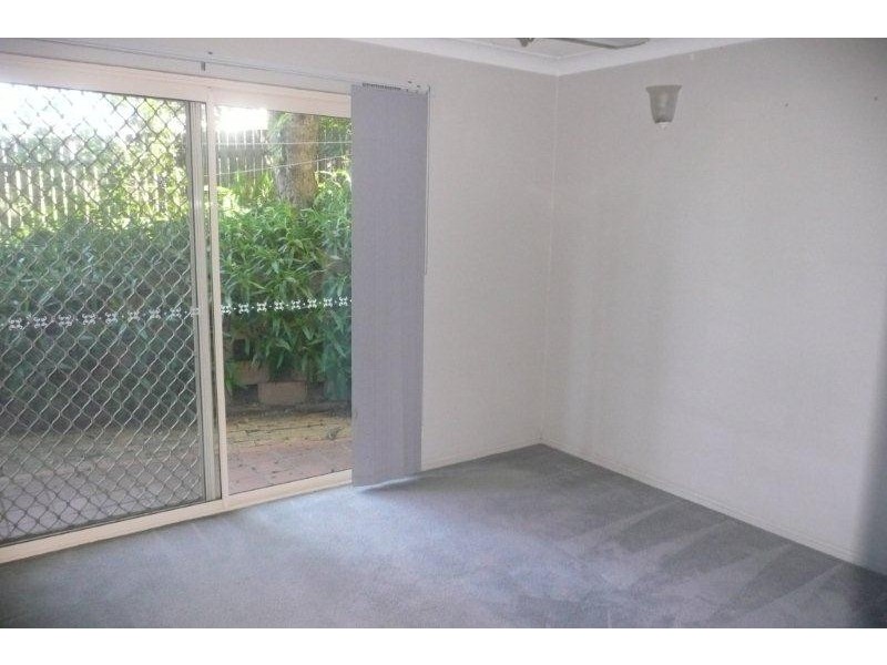 72 Waverley Road, Taringa QLD 4068