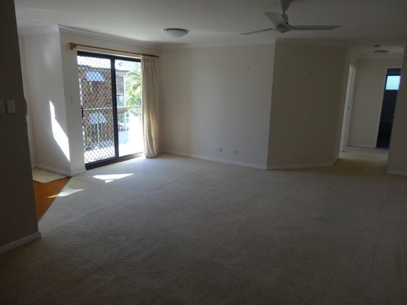 4/123 Central Avenue, Indooroopilly QLD 4068