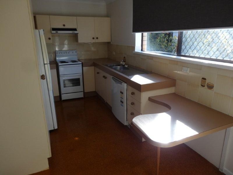 4/123 Central Avenue, Indooroopilly QLD 4068