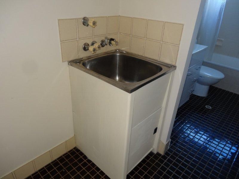 4/123 Central Avenue, Indooroopilly QLD 4068