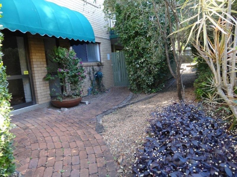 4/123 Central Avenue, Indooroopilly QLD 4068