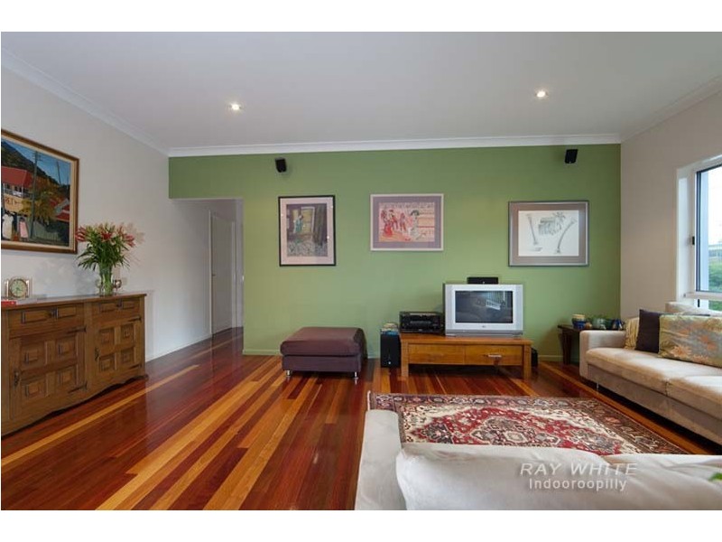 1 Kew Street, Indooroopilly QLD 4068