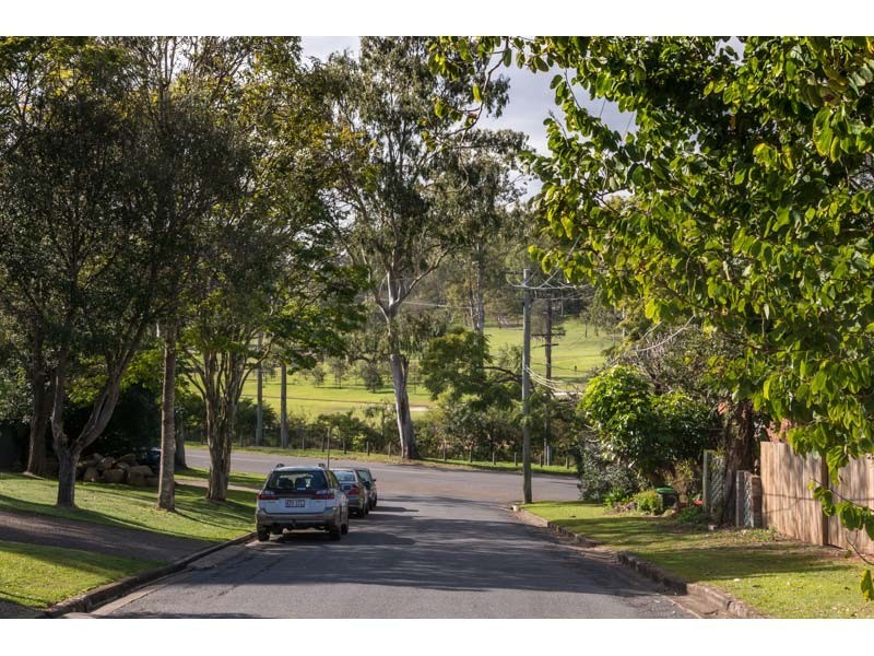 18 Lohe Street, Indooroopilly QLD 4068