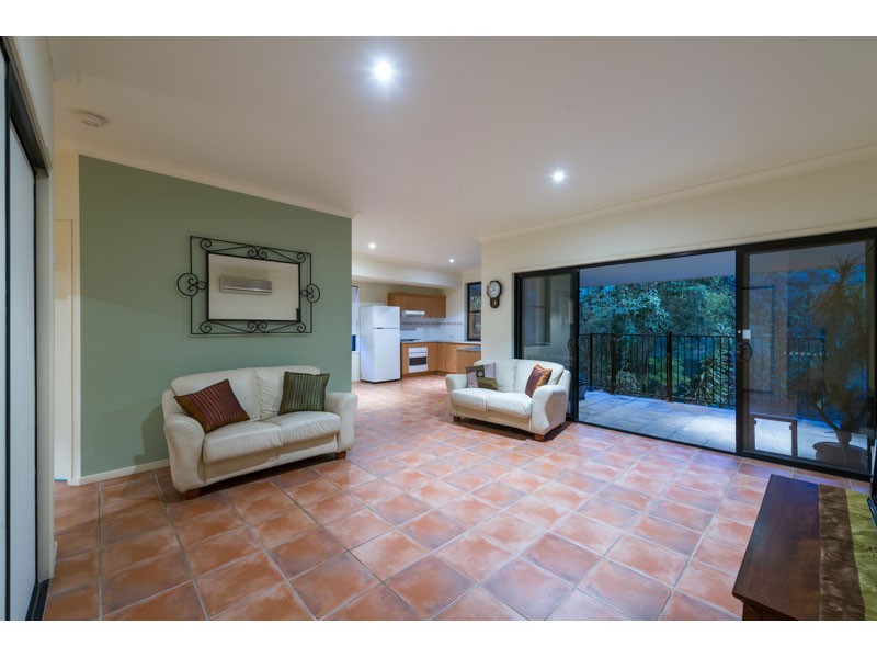 54 Vakuta Street, Fig Tree Pocket QLD 4069