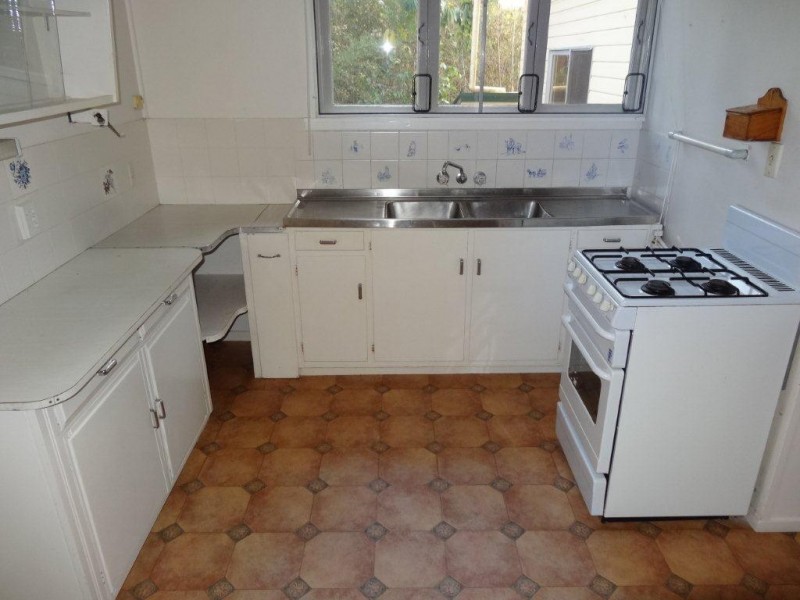 19 Kate Street, Indooroopilly QLD 4068