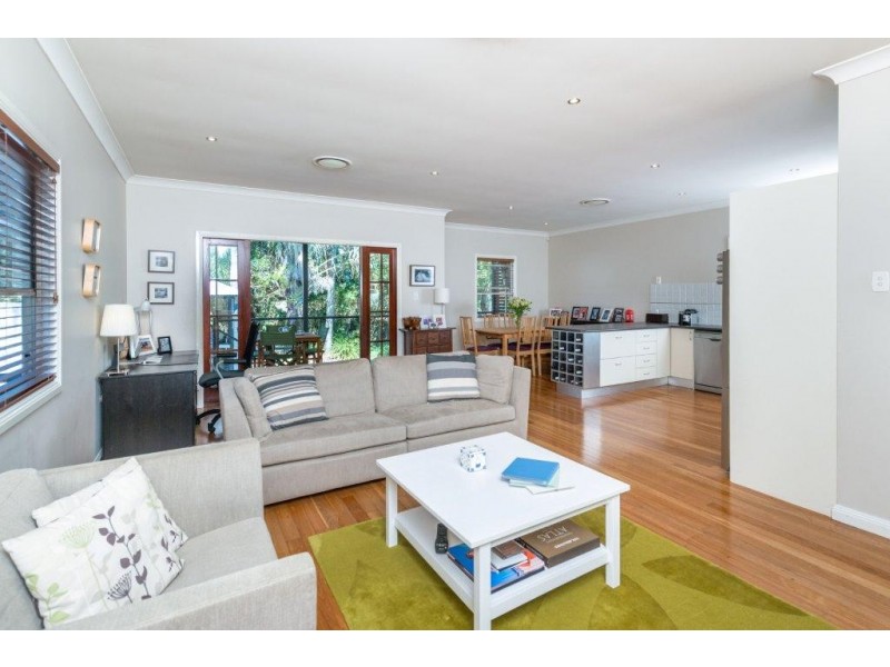 48 Twigg Street, Indooroopilly QLD 4068