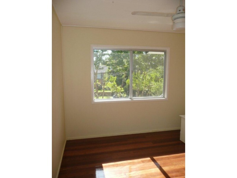 40 Minkara Street, Indooroopilly QLD 4068