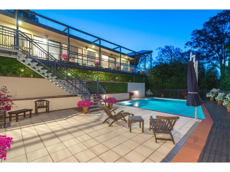 75 Jilba Street, Indooroopilly QLD 4068