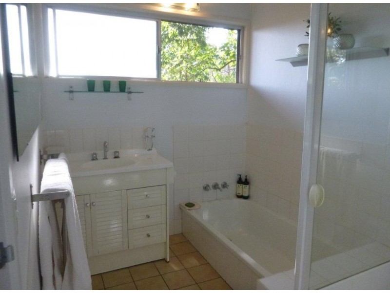 191 Jesmond Road, Indooroopilly QLD 4068