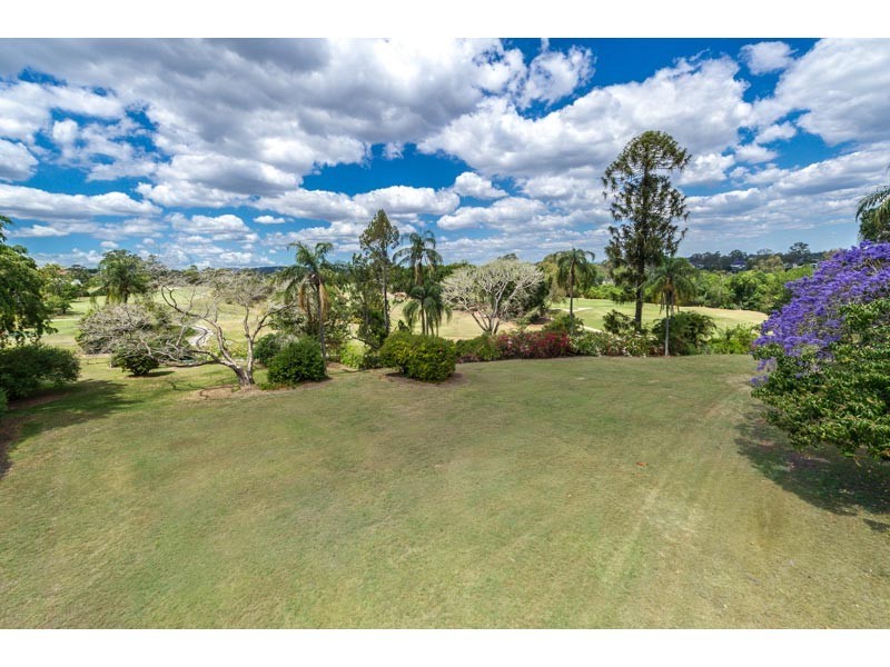 10 Bougainvillea Avenue, Indooroopilly QLD 4068