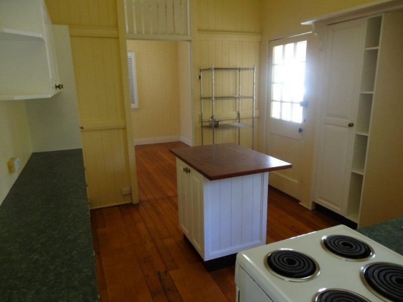 5 Ward Street, Indooroopilly QLD 4068