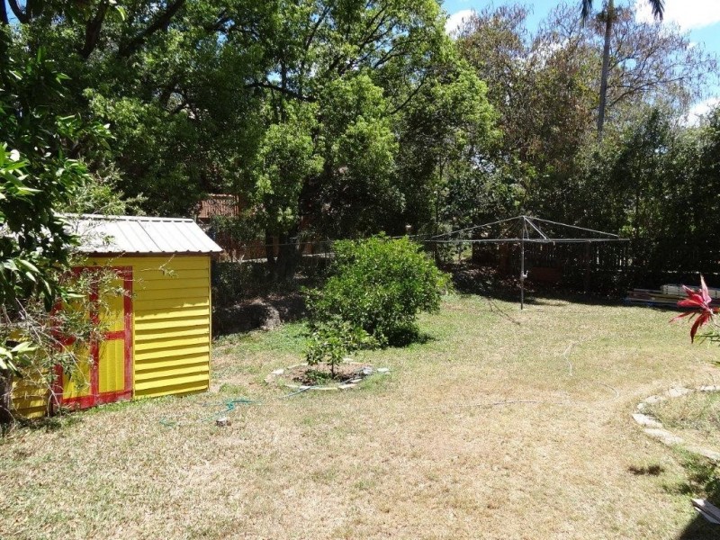 5 Ward Street, Indooroopilly QLD 4068