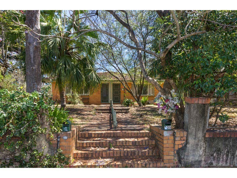 129-133 Clarence Road, Indooroopilly QLD 4068