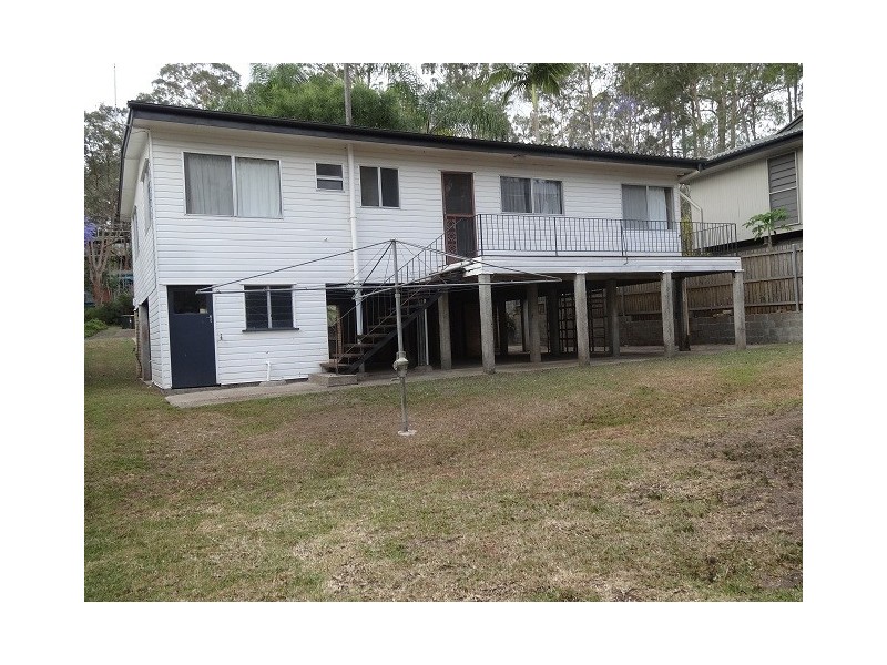 17 Almeida Street, Indooroopilly QLD 4068