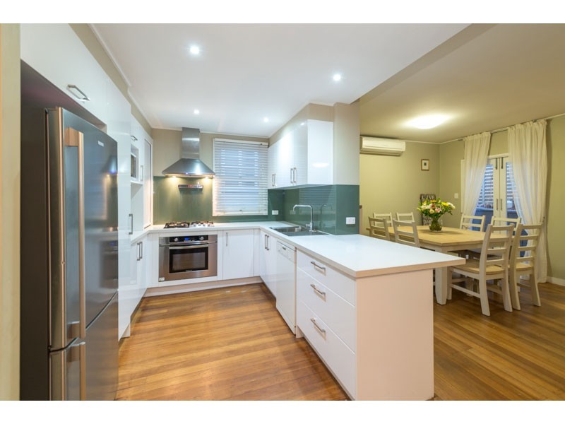 56 Gladstone Street, Indooroopilly QLD 4068