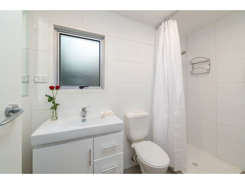 56 Gladstone Street, Indooroopilly QLD 4068