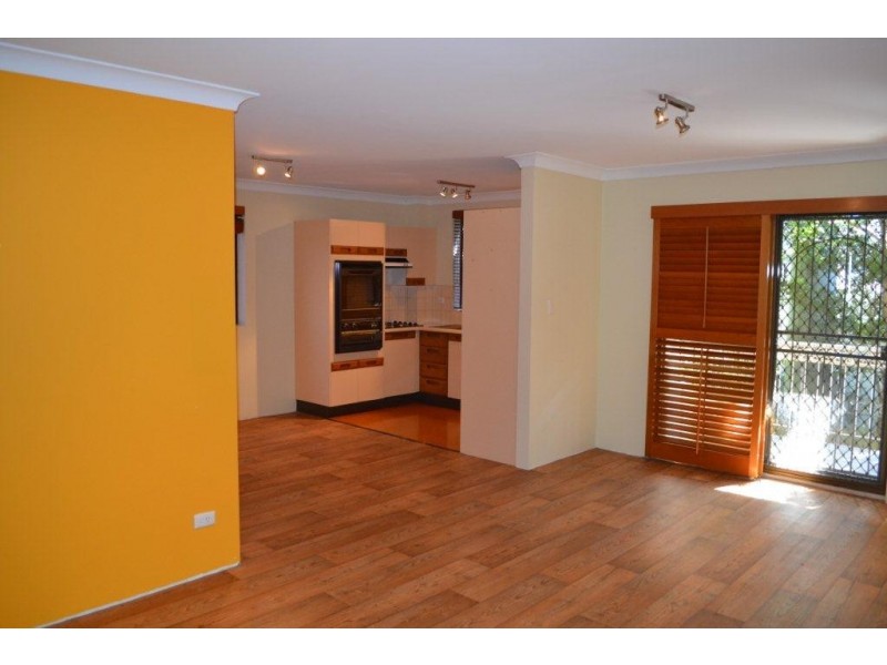 4/11 Foxton Street, Indooroopilly QLD 4068