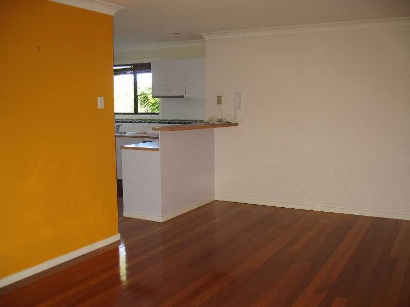 2/9 Eldon Street, Indooroopilly QLD 4068